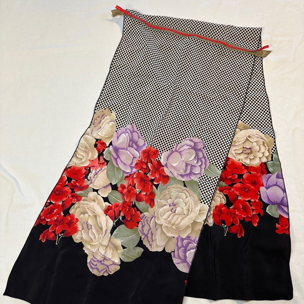 Vintage Black/White/Red scarf with Red Ribbon Detail